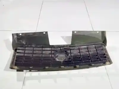 Автозапчасти б/у передняя решетка за fiat doblo (119) 1.9 jtd elx / dynamic ссылки oem iam 735395576  