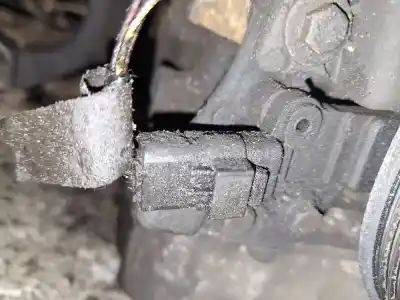 Peça sobressalente para automóvel em segunda mão sensor do virabrequim por volvo v50 (545) 2.0 d referências oem iam   