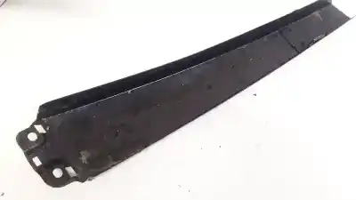 Pezzo di ricambio per auto di seconda mano plastica per audi 100 avant (c4) 2.4 diesel riferimenti oem iam   