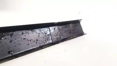 Pezzo di ricambio per auto di seconda mano plastica per audi 100 avant (c4) 2.4 diesel riferimenti oem iam   