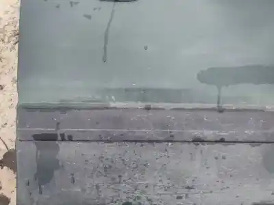 Pezzo di ricambio per auto di seconda mano plastica per audi 100 avant (c4) 2.4 diesel riferimenti oem iam   