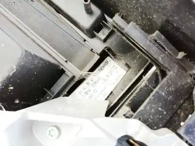 Автозапчасти б/у центральный подлокотник за volkswagen passat variant (3b5) 1.9 tdi ссылки oem iam 3b0864207f  33425214