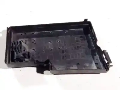 Peça sobressalente para automóvel em segunda mão caixa de fusíveis e relés por ford focus lim. (cb8) 1.6 tdci cat referências oem iam   