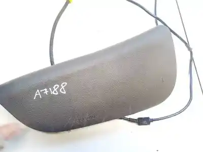 Автозапчасти б/у левая боковая подушка безопасности за audi a4, b6 2000.11 - 2004.11 2.0 96kw 2000.11 - 2004.12 ссылки oem iam 8e0880241c  