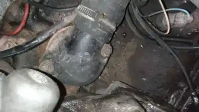 Peça sobressalente para automóvel em segunda mão termostato por audi 100 avant (c4) 2.4 diesel referências oem iam 