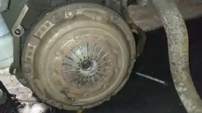 Peça sobressalente para automóvel em segunda mão kit de embreagem por audi 100 avant (c4) 2.4 diesel referências oem iam 