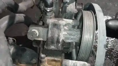 Peça sobressalente para automóvel em segunda mão bomba de direção por audi 100 avant (c4) 2.4 diesel referências oem iam 048145155f