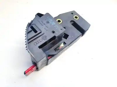 Pezzo di ricambio per auto di seconda mano pezzi vari per audi a3 (8p) 2.0 tdi riferimenti oem iam 1k0885681c   Pezzo di ricambio per auto di seconda mano pezzi vari per audi a3 (8p) 2.0 tdi riferimenti oem iam 1k0885681c