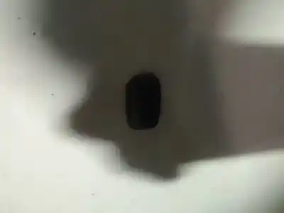 Peça sobressalente para automóvel em segunda mão plásticos por ford focus lim. (cb8) 1.6 tdci cat referências oem iam 