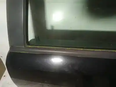 Pezzo di ricambio per auto di seconda mano plastica per opel vectra c caravan 1.9 cdti riferimenti oem iam   