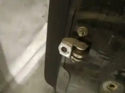 Second-hand car spare part hinge for opel vectra c caravan 1.9 cdti oem iam references   