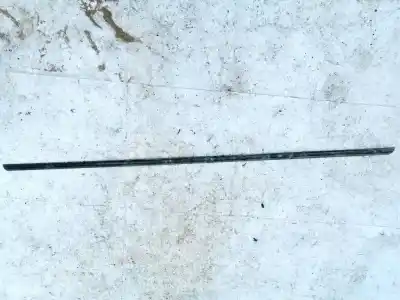 Pezzo di ricambio per auto di seconda mano plastiche per audi a4 avant (8e) 2.7 tdi (dpf) riferimenti oem iam   