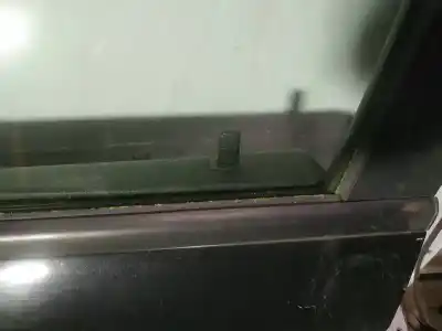 Pezzo di ricambio per auto di seconda mano plastica per opel vectra c caravan 1.9 cdti riferimenti oem iam   