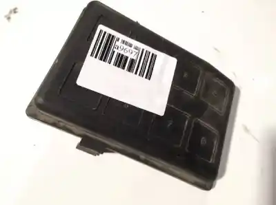 Peça sobressalente para automóvel em segunda mão caixa de fusíveis e relés por opel astra g caravan 1.7 16v dti cat (y 17 dt / lr6) referências oem iam 09132702