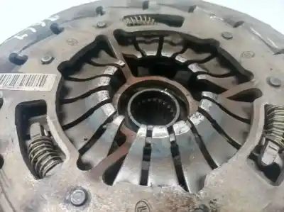 Second-hand car spare part clutch kit for bmw x1 (e84) sdrive 18d oem iam references 7577479  