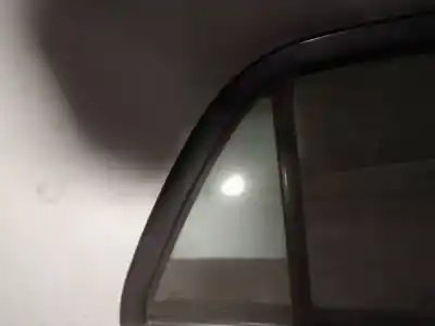 Peça sobressalente para automóvel em segunda mão vidro custódia triangular traseiro direito por toyota corolla (e12) 2.0 d-4d linea luna berlina referências oem iam as2