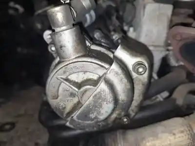 Автозапчастина б/у галмумний депресор / вакуумний насос для audi a6 avant (4b5) 2.5 tdi посилання на oem iam 2218501