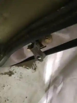 Peça sobressalente para automóvel em segunda mão dobradiça por nissan note (e11e) 1.5 dci turbodiesel cat referências oem iam   