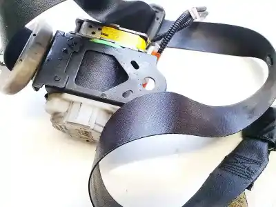 Автозапчасти б/у ПРАВЫЙ ПЕРЕДНИЙ РЕМЕНЬ БЕЗОПАСНОСТИ за TOYOTA YARIS (_P9_)  ссылки OEM IAM 732100D200  73210-0D200