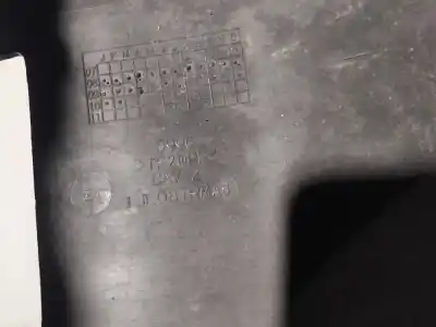 Автозапчастина б/у передні молдинги для dodge journey 2.0 16v crd cat посилання на oem iam 1jl08trmab  5996