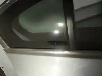 Pezzo di ricambio per auto di seconda mano plastica per opel insignia a (g09) 2.0 cdti (68) riferimenti oem iam   