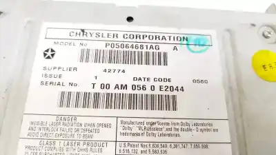Peça sobressalente para automóvel em segunda mão sistema de áudio / rádio cd por dodge journey 2.0 16v crd cat referências oem iam p05064681ag  t00am0560