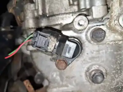 Peça sobressalente para automóvel em segunda mão sensor por toyota auris 2.2 d-cat referências oem iam   