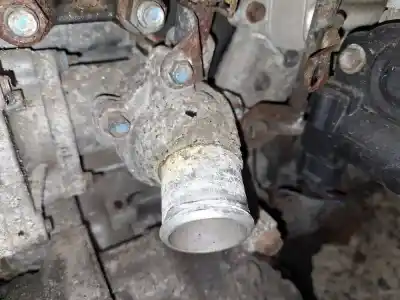 Peça sobressalente para automóvel em segunda mão termostato por toyota auris 2.2 d-cat referências oem iam 