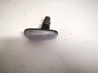 Peça sobressalente para automóvel em segunda mão farolim do lado direito por opel zafira a 2.0 dti referências oem iam 90560403