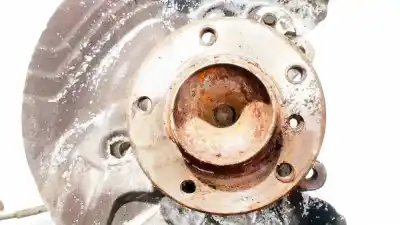 Second-hand car spare part front left knuckle for bmw x1 (e84) sdrive 18d oem iam references   