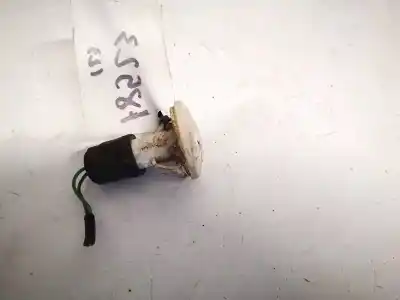 Автозапчастина б/у ліва бічна для skoda superb (3u4) 2.5 v6 tdi cat (aym) посилання на oem iam 1u0949127a  