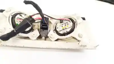 Pezzo di ricambio per auto di seconda mano luce interna per dodge journey 2.0 16v crd cat riferimenti oem iam l0102158  