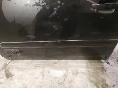 Pezzo di ricambio per auto di seconda mano plastica per opel zafira b 1.9 cdti riferimenti oem iam   