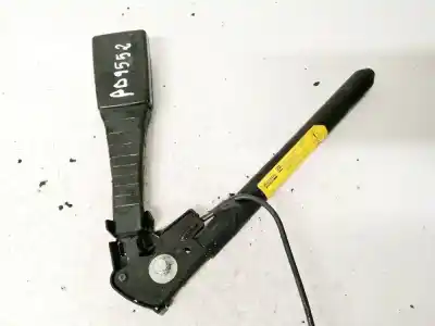 Second-hand car spare part right front seat belt buckle for opel zafira b 1.9 cdti oem iam references 606672100