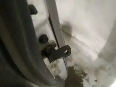 Pezzo di ricambio per auto di seconda mano cerniera per kia sorento 2.5 crdi ex riferimenti oem iam 