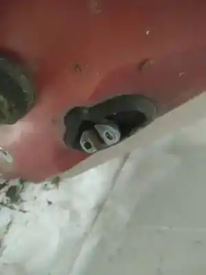 Second-hand car spare part hinge for chrysler pt cruiser (pt) 2.2 crd touring oem iam references   