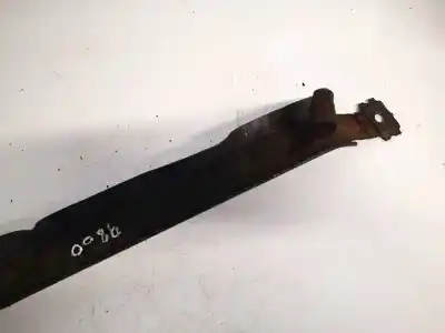 Pezzo di ricambio per auto di seconda mano plastica per opel zafira b 1.9 cdti riferimenti oem iam   