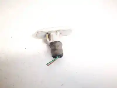 Автозапчасти б/у правая боковая фонарь за audi a6 avant (4b5) 2.5 tdi ссылки oem iam 4b0949127  