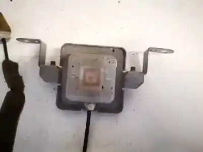 Peça sobressalente para automóvel em segunda mão módulo eletrónico antena por toyota corolla (e11) 2.0 d-4d linea sol referências oem iam 8686013030  86860-13030