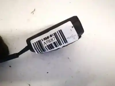 Автозапчастина б/у задній правий гачок для opel astra h caravan 1.9 cdti посилання на oem iam 13128019  13128869