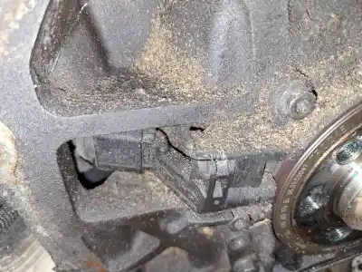 Peça sobressalente para automóvel em segunda mão sensor do virabrequim por audi a3 (8p1) 2.0 tdi referências oem iam   