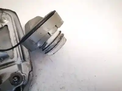 Second-hand car spare part outer fuel cap for toyota corolla (e11) 2.0 d-4d linea sol oem iam references   