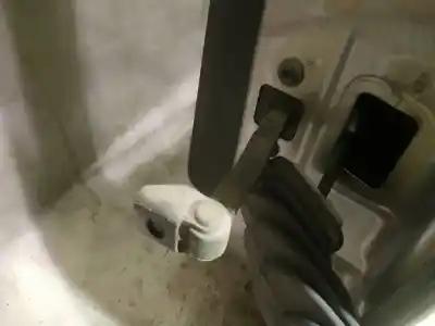 Second-hand car spare part hinge for skoda octavia combi (1z5) 1.9 tdi dpf oem iam references   