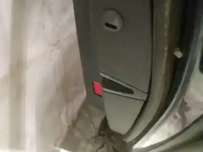 Peça sobressalente para automóvel em segunda mão fechadura da porta traseira direita por audi a8, d3 2002.09 - 2005.6 4.2 quattro 246kw 2002.10 - 2010.07 referências oem iam 