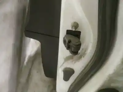 Second-hand car spare part hinge for ford focus lim. (cb8) 1.6 tdci cat oem iam references   