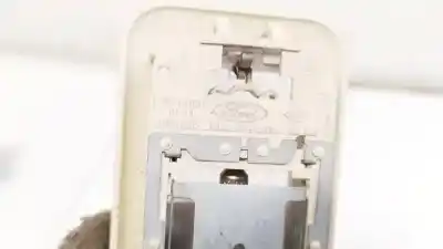 Peça sobressalente para automóvel em segunda mão luz interior por ford ka (ccu) 1.3 tdci cat referências oem iam 735446036  08896405