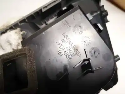 Pezzo di ricambio per auto di seconda mano plastica per nissan x-trail 2.0 16v riferimenti oem iam 68430jg00a  