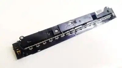 Peça sobressalente para automóvel em segunda mão farolim de travão central por peugeot 406 (8b) 1.8 16v referências oem iam 