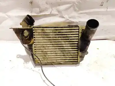 Peça sobressalente para automóvel em segunda mão intercooler por audi 100 avant (c4) 2.5 tdi referências oem iam 4a0145805e