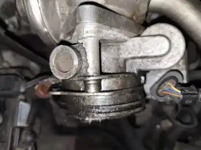 Pièce détachée automobile d'occasion boitier de papillon pour seat leon (1p1) 2.0 tdi références oem iam 